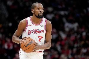 落后了一整场！火箭赢魔术4分&是本场最大领先 最多落后14分