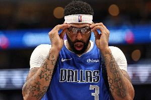 Shams：独行侠将听取其他球队对浓眉的交易报价 围绕弗拉格建队！