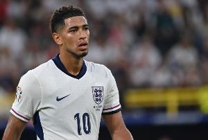 力挺！莱因克尔社媒转发贝林厄姆比赛集锦：他非常出色并拼尽全力