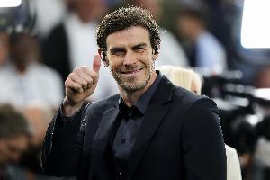 贝尔：理查兹是最难缠的后卫 C罗是皇马历史上最伟大的球员