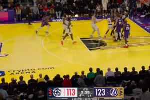 东契奇抢板被推 海斯帮东契奇出头从背后推搡邓恩 双方爆发冲突