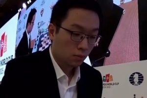 韦奕不敌辛达罗夫，获2025国际棋联世界杯赛快棋赛亚军
