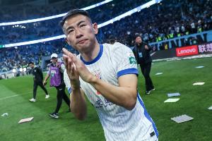 于根伟：于汉超非常令人敬佩，他给效力的每支球队都做出了贡献