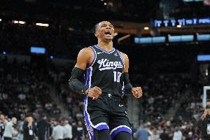 力争3连胜！国王首发：威少、拉文、德罗赞、穆雷、尤班克斯