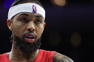 英格拉姆近6战场均25.0分5.8板3.3助1.5断0.8 三分命中率41.9%