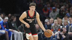 本季谢泼德14.3分3.3助&命中率48.8% 上季范弗里特14.1+5.6&37.8%