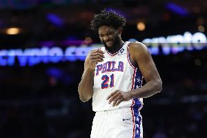 巴克利：不管76人的后卫们打得多好 恩比德不打他们还是走不远