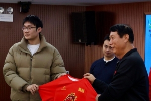 丁总！媒体人：丁彦雨航和前龙狮GM林葳都是贵州猛龙联合创始人