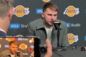 独行侠前辈寄语！东契奇：弗拉格身为状元，肩负重任，他会成为一名伟大的球员