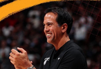 热火发布斯波800胜海报：我们感恩拥有斯波赛季最佳教练载入中？